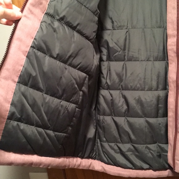 Columbia winter coat - Picture 2 of 6
